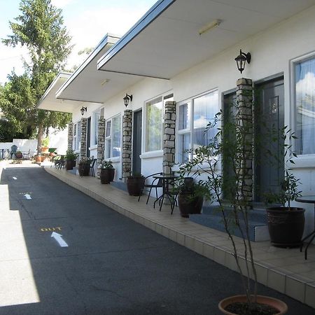 White Manor Motel クーマ エクステリア 写真